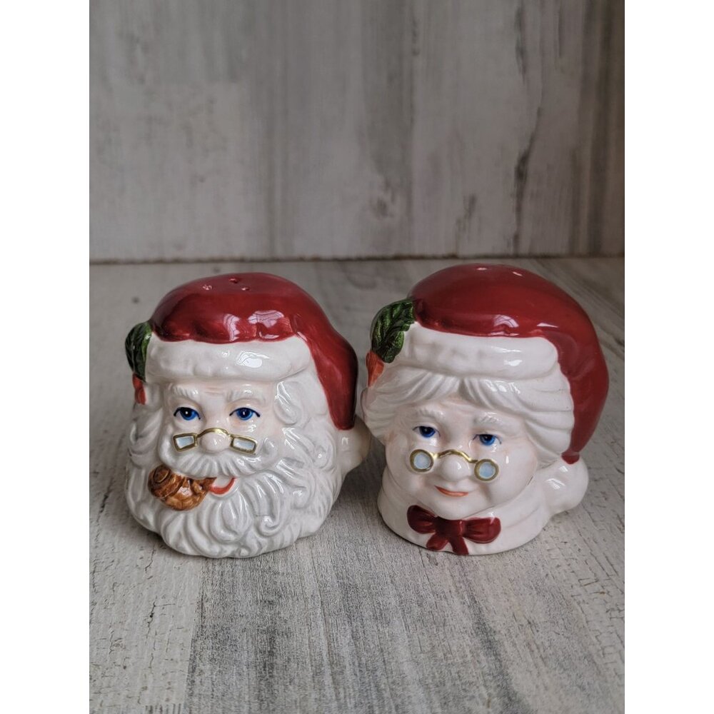 Mrs Mr claus santa salt pepper shaker vintage set‎ xmas